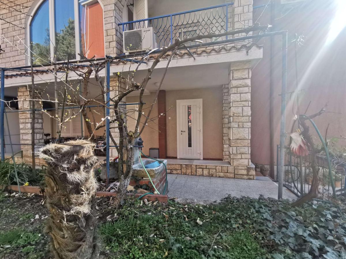 Appartamento Pri Noni "Istracycle" Lucija Esterno foto