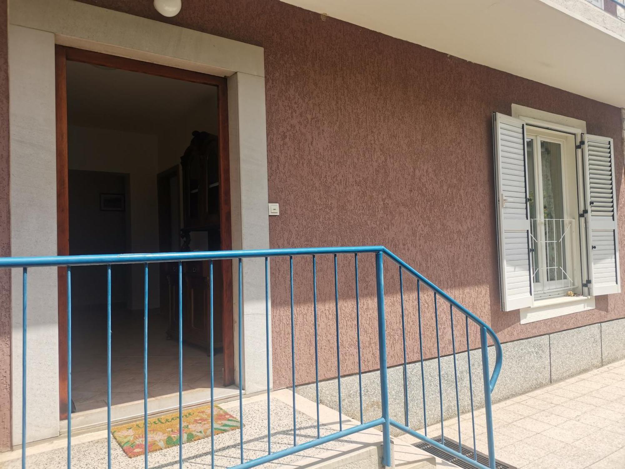 Appartamento Pri Noni "Istracycle" Lucija Esterno foto